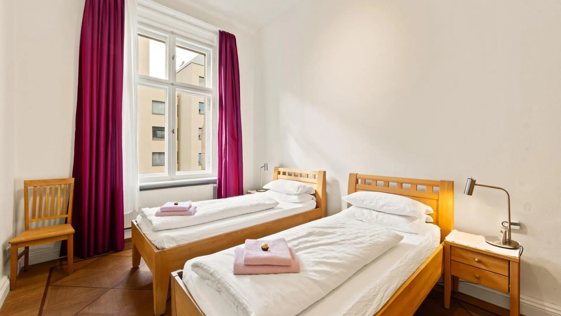 Aptc Downtown Monument4Rent Near Checkpoint Charlie Berlin Apartment