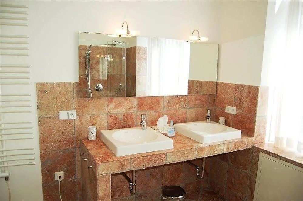 Aptc Downtown Monument4Rent Near Checkpoint Charlie Berlin Apartment