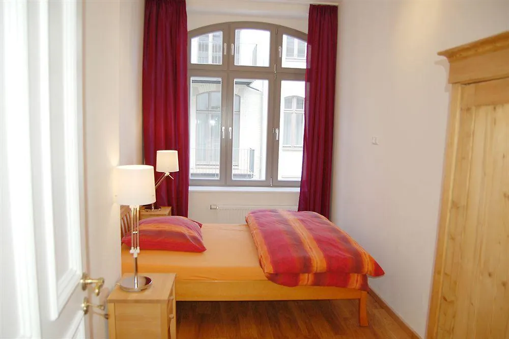 Aptc Downtown Monument4Rent Near Checkpoint Charlie Berlin 0*,