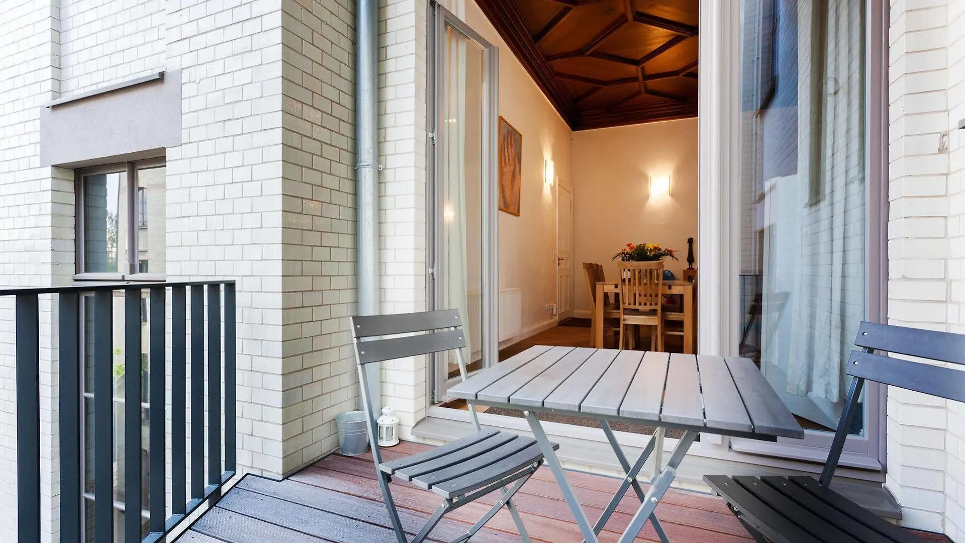 Aptc Downtown Monument4Rent Near Checkpoint Charlie Berlin Apartment