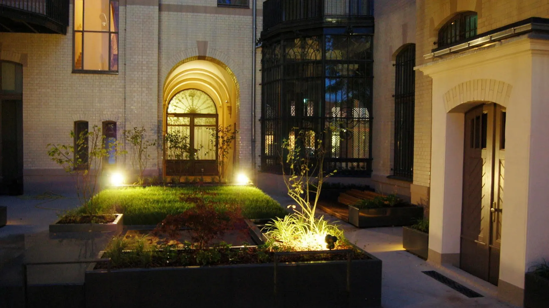 Apartment Aptc Downtown Monument4Rent Near Checkpoint Charlie Berlin